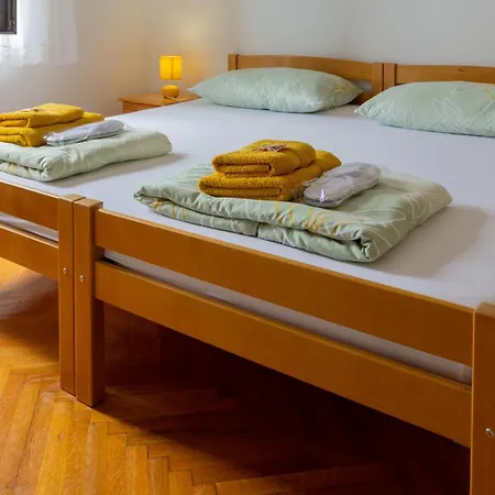 아파트 Sea View Retreat With 170mbps Wifi And Sunny Balcony
