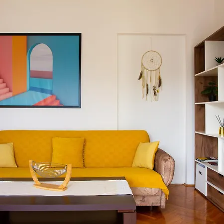 Sea View Retreat With 170mbps Wifi And Sunny Balcony Apartmán *