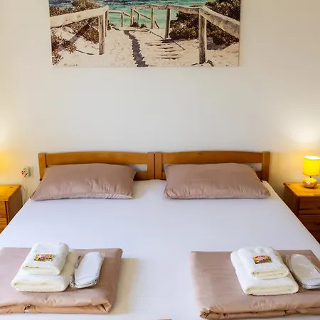 Sea View Retreat With 170mbps Wifi And Sunny Balcony Apartmán Kastav